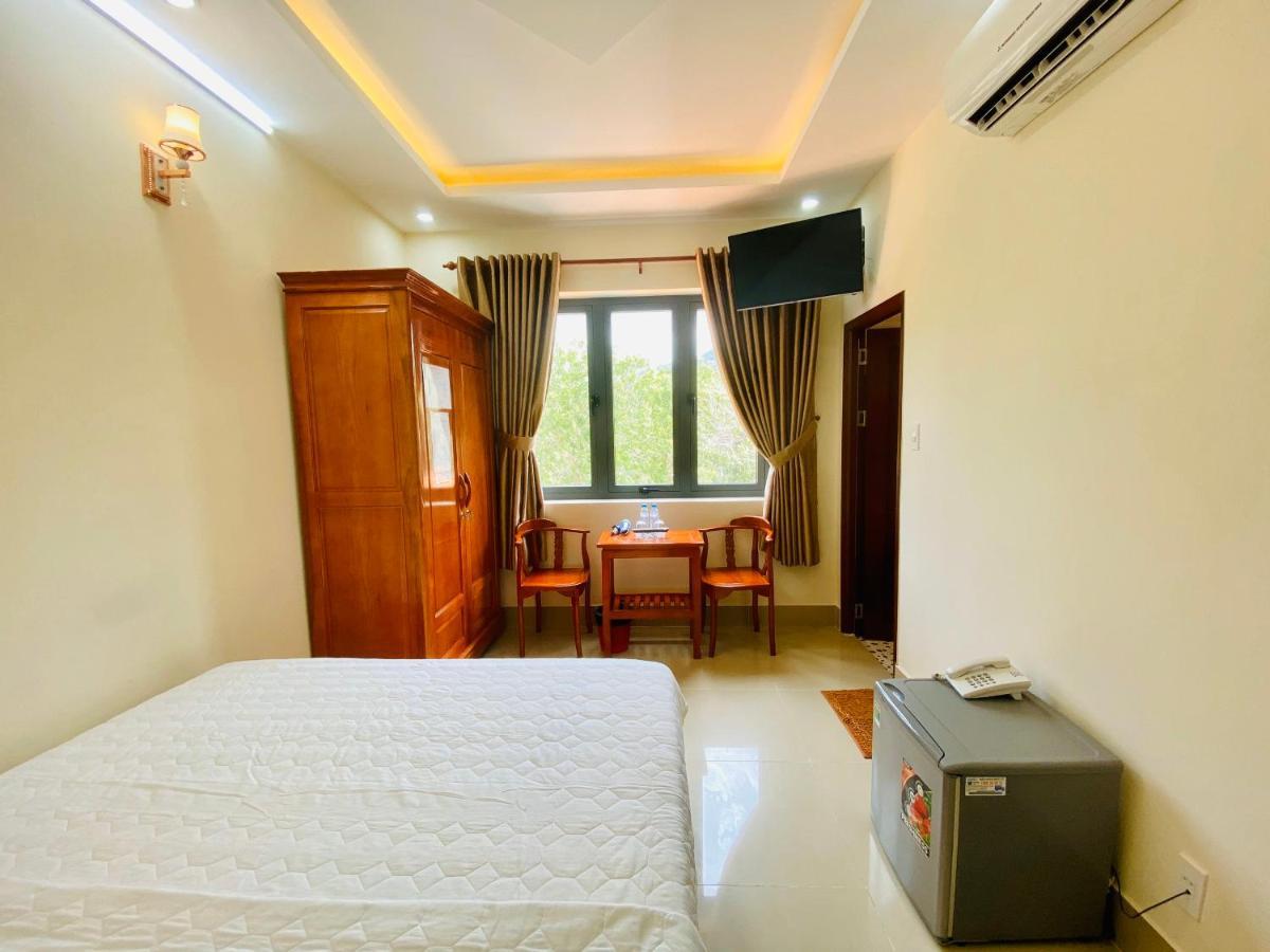Hotel Khach San Phuc Loc An Con Dao Chi Khu Co Ong Zewnętrze zdjęcie